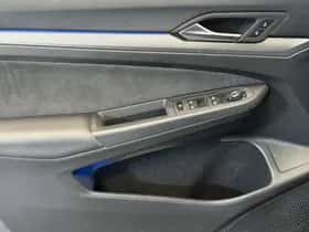 Volkswagen Golf (2025) thumbnail 9