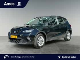 SEAT Arona (2023) thumbnail 1