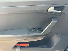 SEAT Arona (2023) thumbnail 13