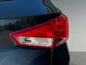 SEAT Arona (2023) thumbnail 9