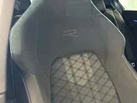 Volkswagen Golf (2025) thumbnail 13