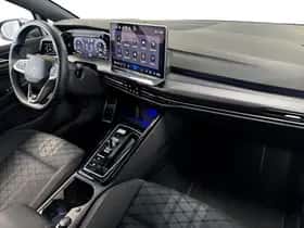 Volkswagen Golf (2025) thumbnail 22