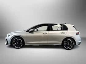 Volkswagen Golf (2025) thumbnail 4