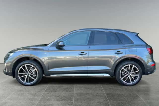 Audi Q5 (2025) thumbnail 3