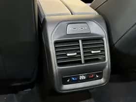 Volkswagen Passat (2025) thumbnail 15