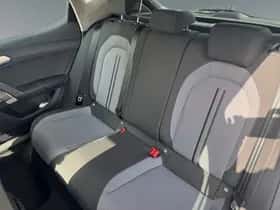 SEAT Leon (2026) thumbnail 11