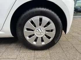 Volkswagen Up! (2021) thumbnail 20