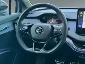 Škoda Enyaq (2022) thumbnail 15