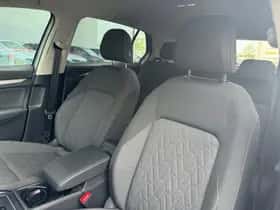 Volkswagen Golf (2025) thumbnail 22
