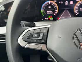 Volkswagen Golf (2025) thumbnail 28
