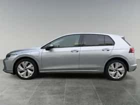 Volkswagen Golf (2025) thumbnail 6