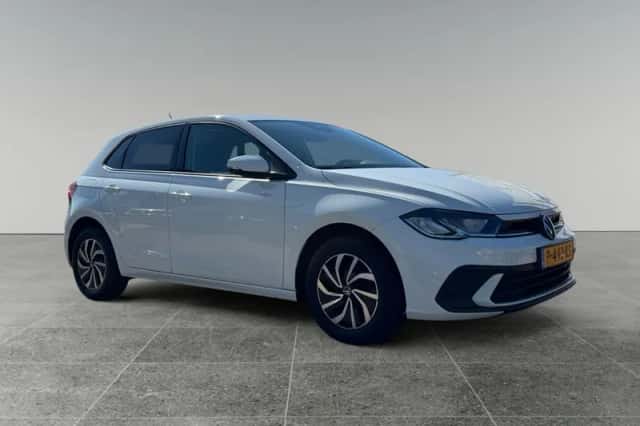 Volkswagen Polo (2022) thumbnail 3