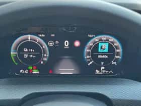 Volkswagen Golf (2025) thumbnail 15
