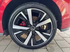 Volkswagen Golf (2025) thumbnail 20