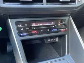 Volkswagen Polo (2023) thumbnail 18