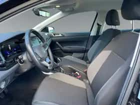 Volkswagen Polo (2023) thumbnail 4
