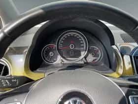 Volkswagen Up! (2017) thumbnail 14