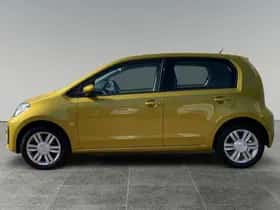 Volkswagen Up! (2017) thumbnail 6