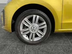 Volkswagen Up! (2017) thumbnail 9