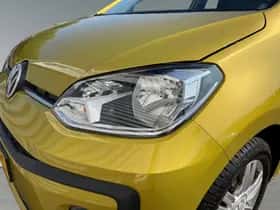 Volkswagen Up! (2017) thumbnail 10