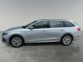 Škoda Octavia (2024) thumbnail 4