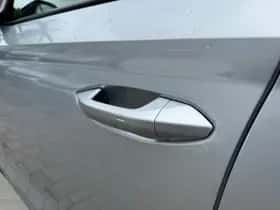 Škoda Octavia (2024) thumbnail 9