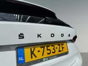 Škoda Octavia (2021) thumbnail 8