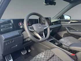 Volkswagen Tiguan (2025) thumbnail 6