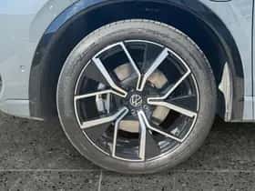 Volkswagen Tiguan (2025) thumbnail 9