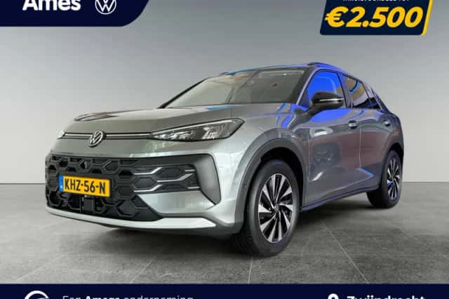 Volkswagen T-Roc (2026) thumbnail 1