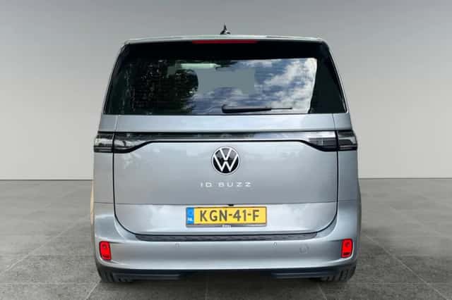 Volkswagen ID. Buzz (2026) thumbnail 6