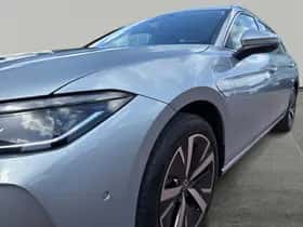 Volkswagen Passat (2025) thumbnail 8