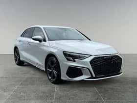 Audi A3 (2024) thumbnail 2