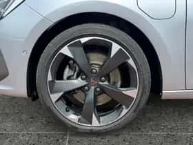 CUPRA Leon (2022) thumbnail 11