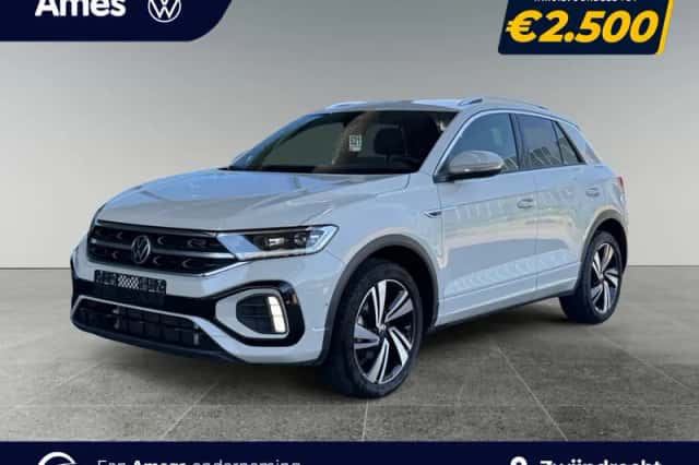 Volkswagen T-Roc (2024) thumbnail 1
