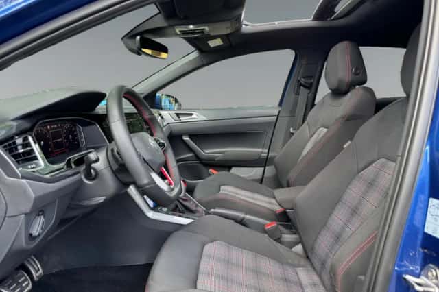 Volkswagen Polo (2022) thumbnail 5