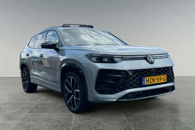 Volkswagen Tayron (2025) thumbnail 2