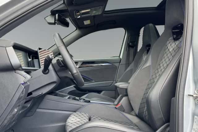Volkswagen Tayron (2025) thumbnail 4