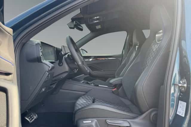 Volkswagen Tiguan (2025) thumbnail 3