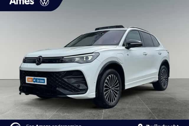 Volkswagen Tiguan (2025) thumbnail 1