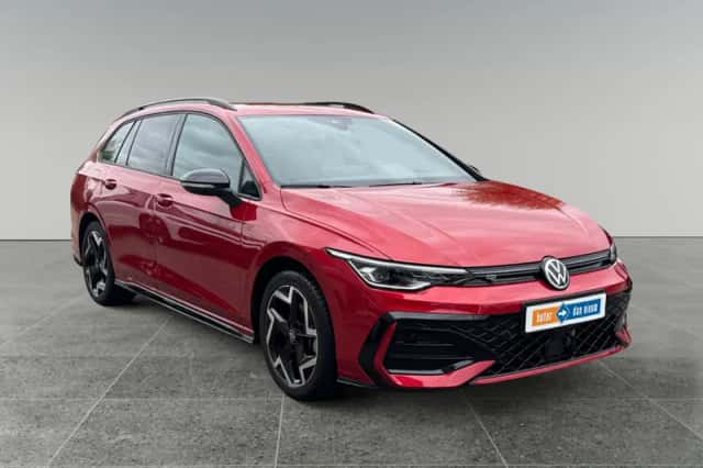 Volkswagen Golf (2025) thumbnail 3