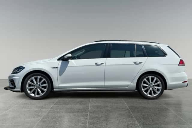 Volkswagen Golf (2019) thumbnail 6
