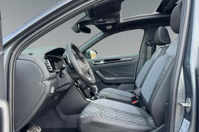 Volkswagen T-Roc (2025) thumbnail 5
