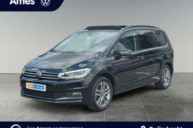 Volkswagen Touran (2025) thumbnail 1
