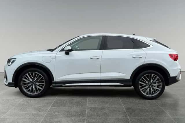 Audi Q3 (2024) thumbnail 5