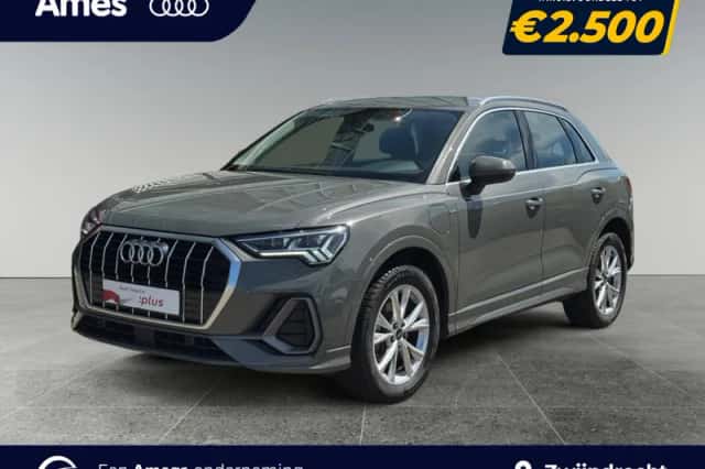 Audi Q3 (2024) thumbnail 1