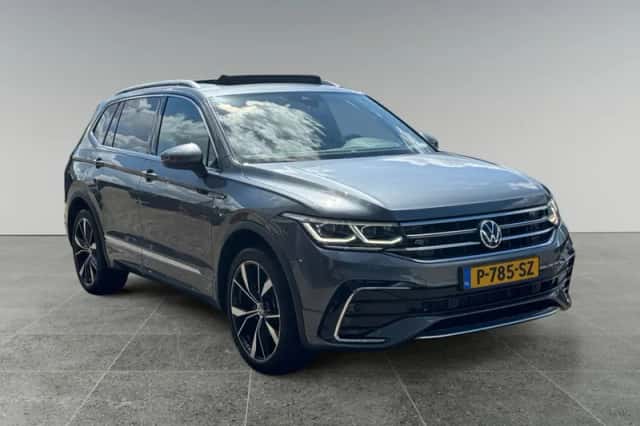 Volkswagen Tiguan (2022) thumbnail 3