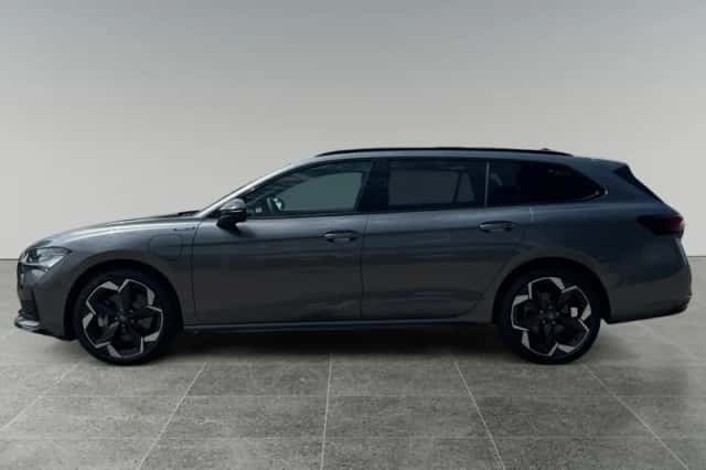Škoda Superb (2025) thumbnail 6