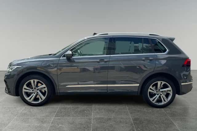 Volkswagen Tiguan (2022) thumbnail 4