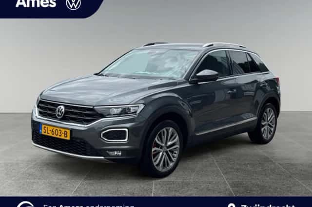 Volkswagen T-Roc (2018) thumbnail 1